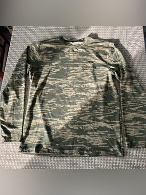 Under Armour Long Sleeve Camo  Tiger Stripe Green Tan 2XL EUC RARE